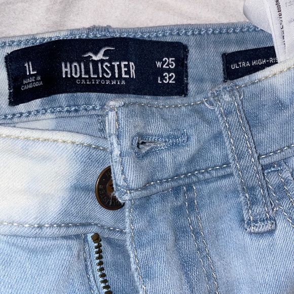 Hollister Jeans - Picture 8 of 10